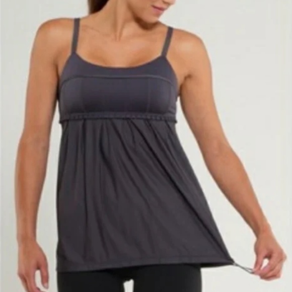 Lululemon Black Pritti Ruffle Tank Top - Picture 4 of 4